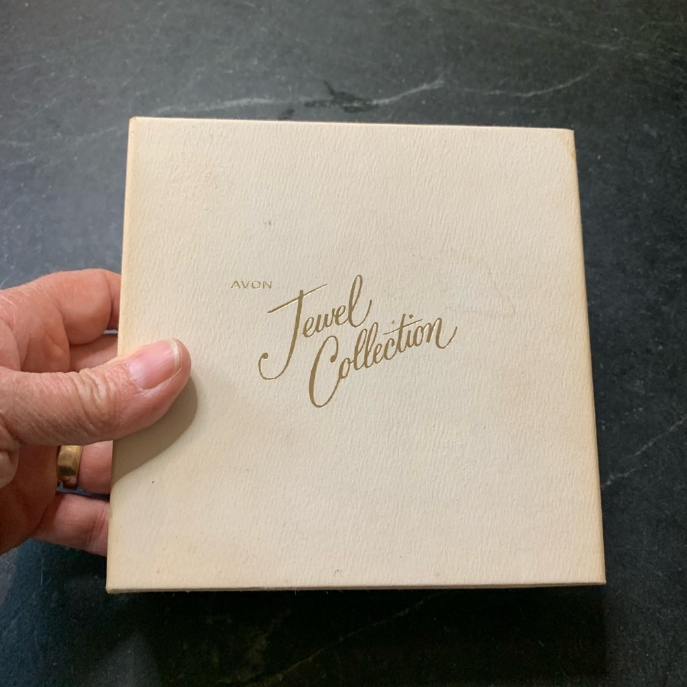 AVON | Jewel Collection Boxed Set - Picture 2 of 11